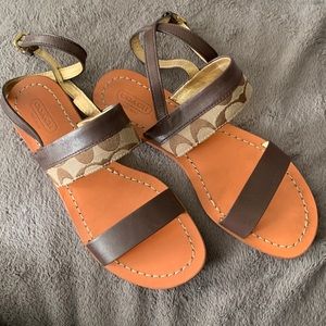 NFS RESERVED FOR TRADE. Coach strappy flats